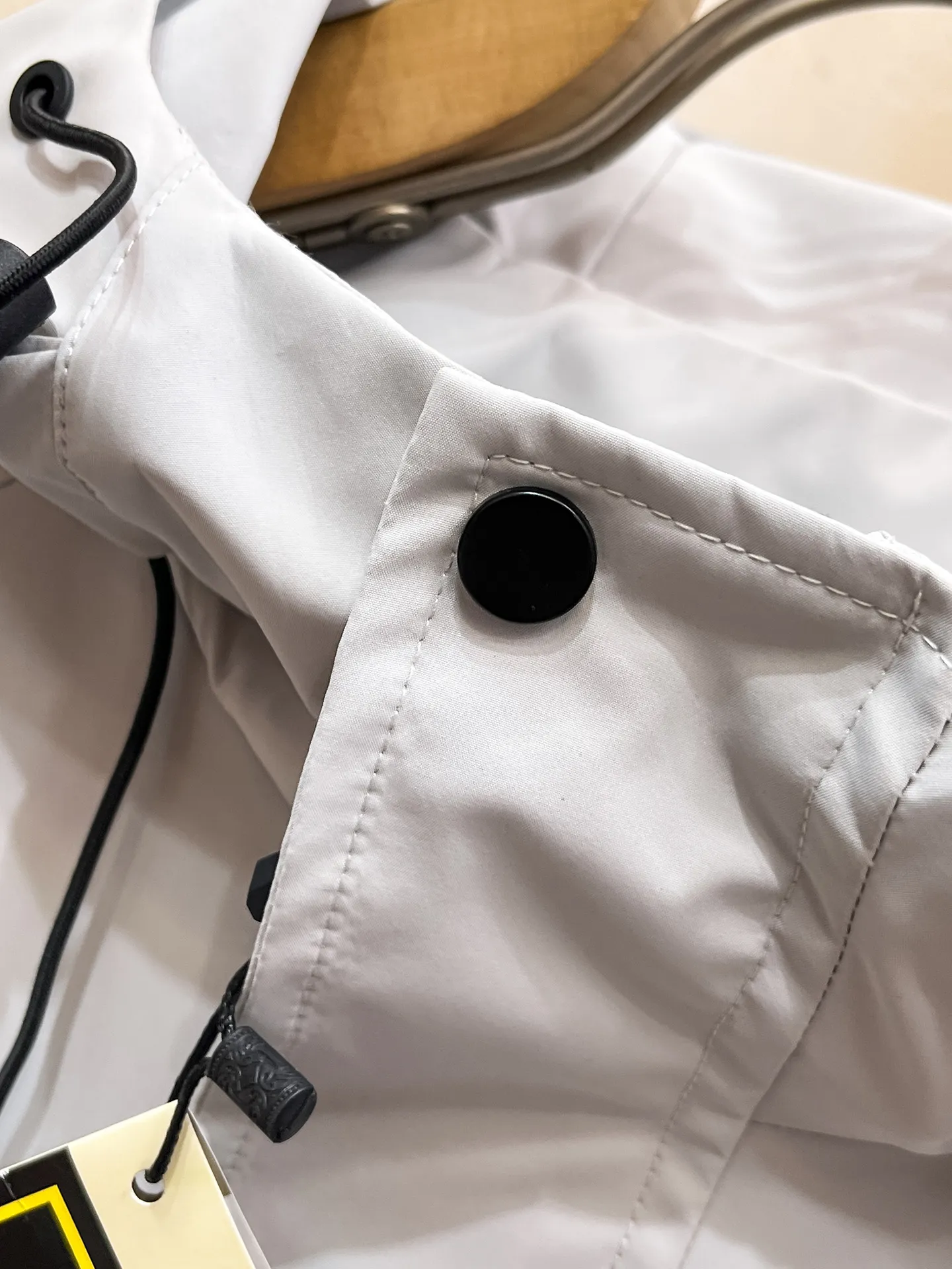 Same Style， ， 2026 New Arrival ，Original Premium Breathable ， ， ， Quality。 ， Sizes：M～3XL